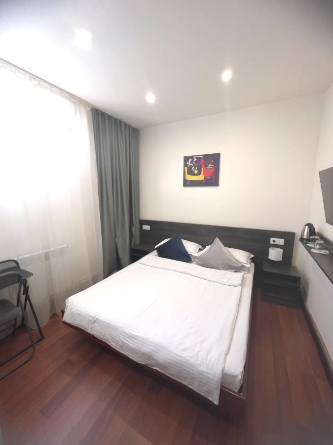 NAVA Hotel Jerevan Kamer foto