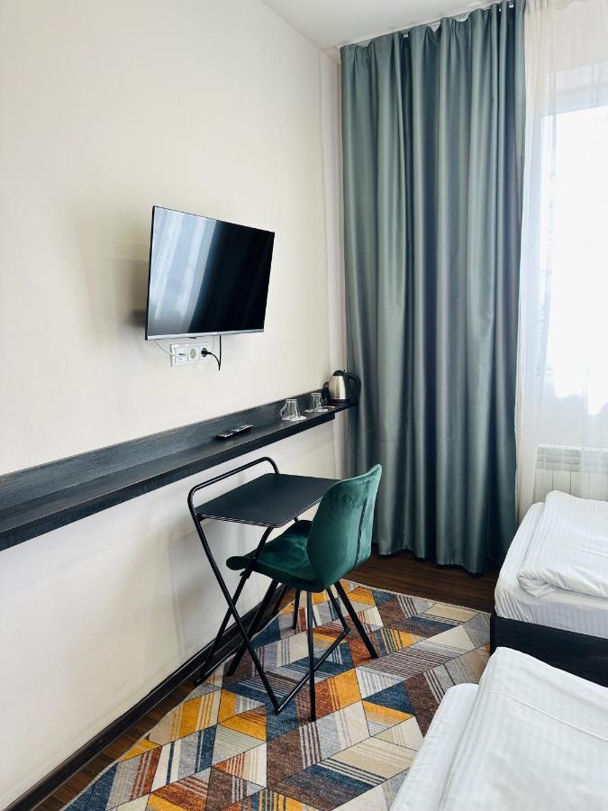 NAVA Hotel Jerevan Buitenkant foto