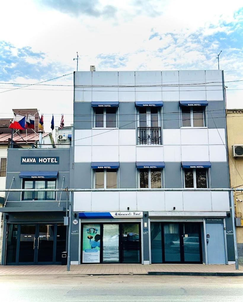 NAVA Hotel Jerevan Buitenkant foto
