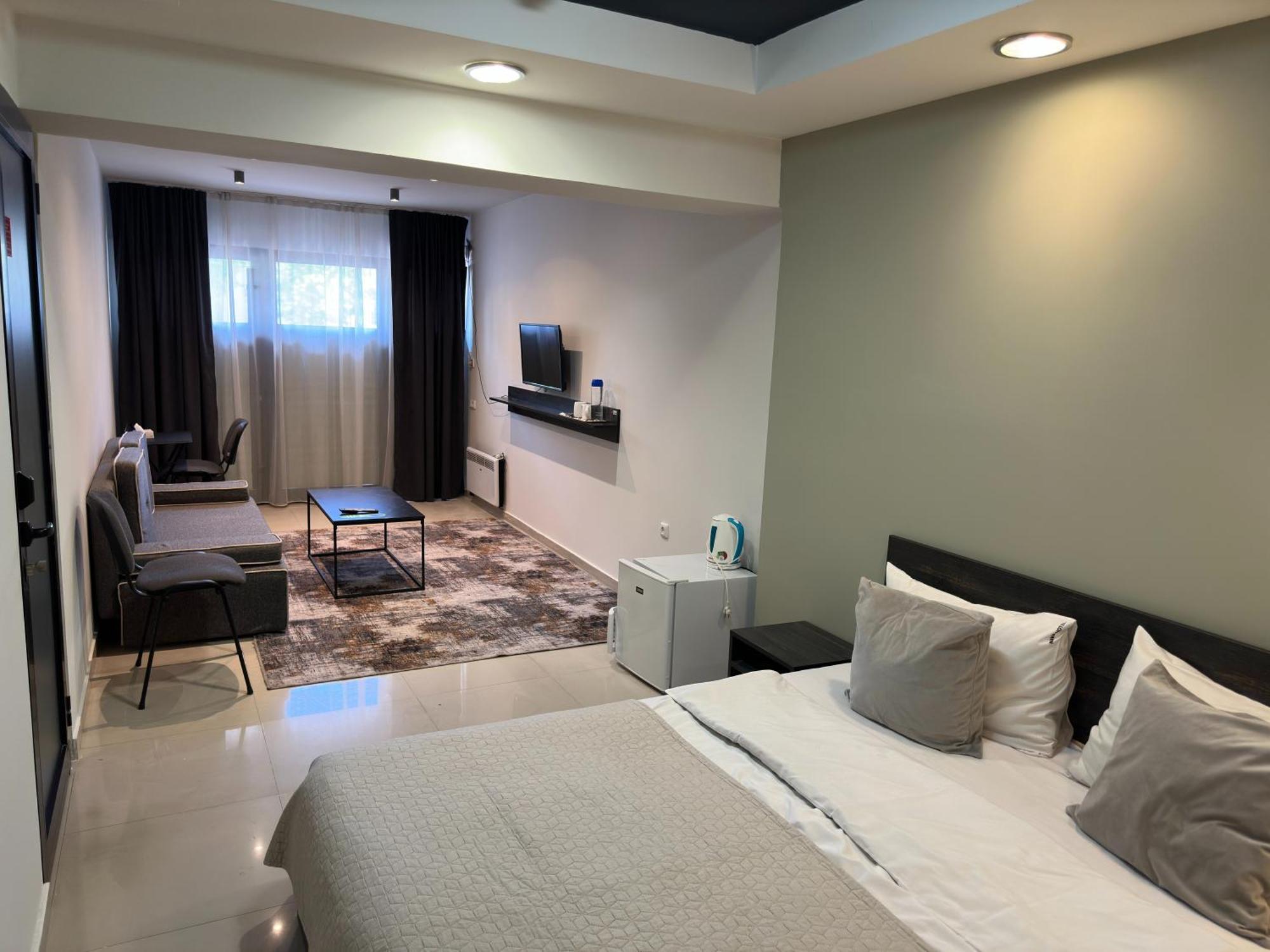 NAVA Hotel Jerevan Buitenkant foto