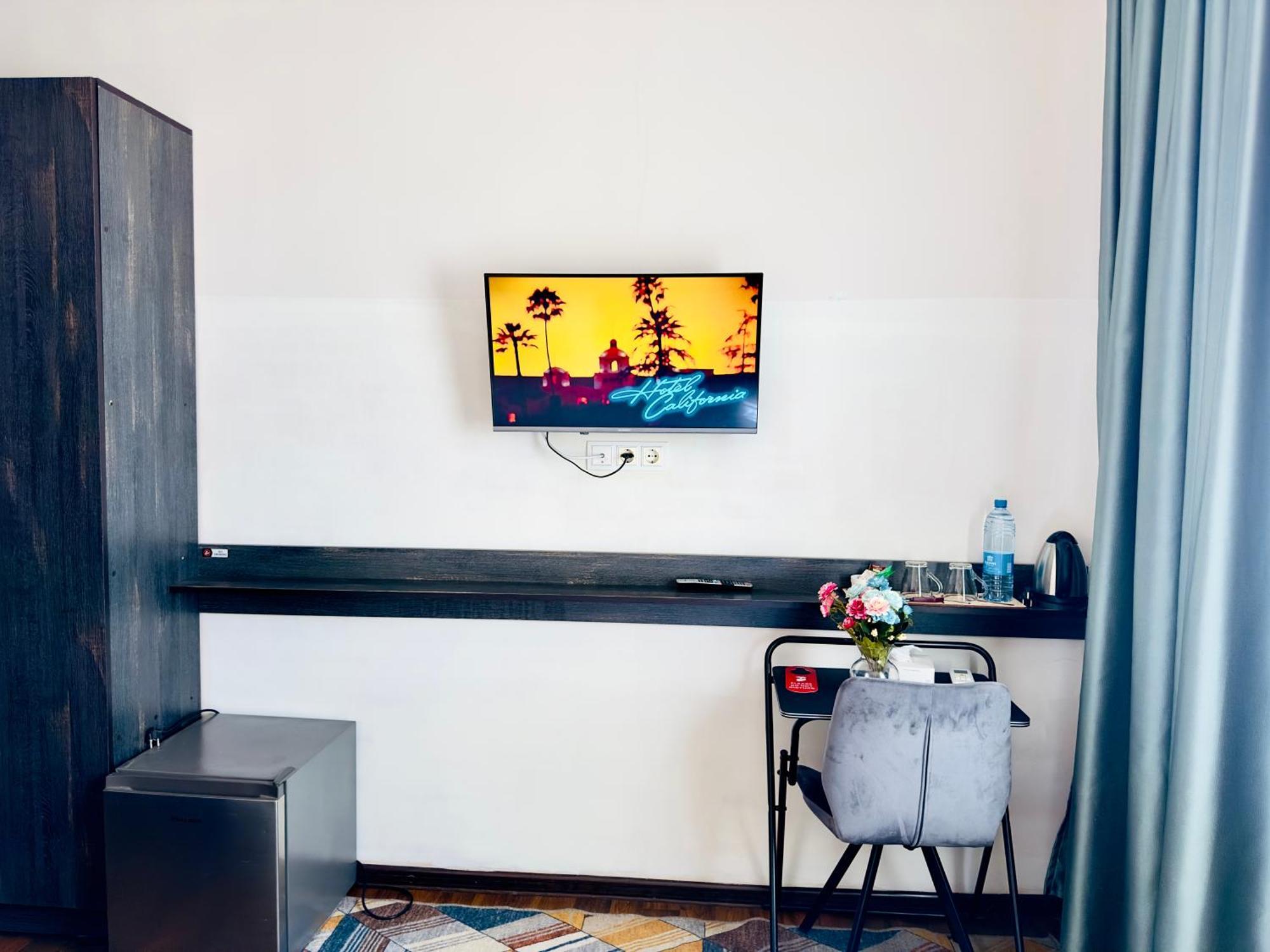 NAVA Hotel Jerevan Buitenkant foto